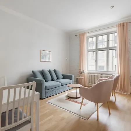 Wehost Fabulous 2br In Prestigious Punavuori @iso Roobertinkatu 26